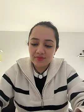 Snapshot of Isa_1207 chatting on May 31, 2026, 3:51 pm Isa 1207 online show from May 31, 2026, 3:51 pm