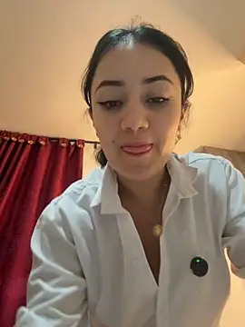 Snapshot of Isa_1207 chatting on September 20, 2025, 10:37 pm Isa 1207 online show from September 20, 2025, 10:37 pm