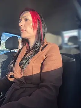 Snapshot of MeganFoxiy chatting on February 25, 2026, 6:02 am MeganFoxiy online show from February 25, 2026, 6:02 am