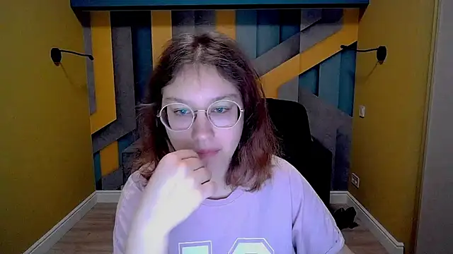 AngelinaLow online show from March 16, 2025, 9:38 am