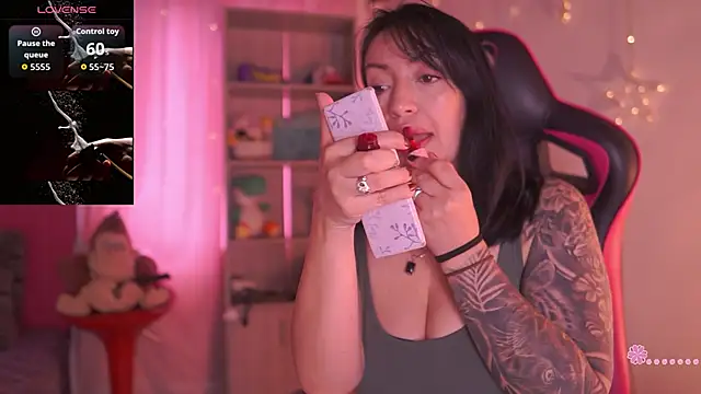 Snapshot of Madison_Mayer chatting on April 9, 2026, 12:22 pm Madison Mayer online show from April 9, 2026, 12:22 pm