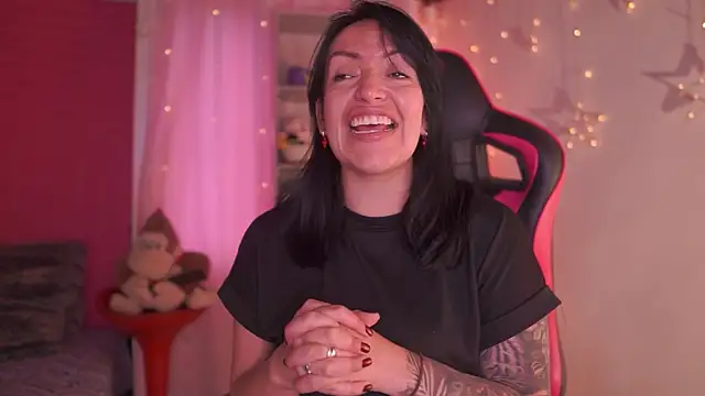 Snapshot of Madison_Mayer chatting on April 6, 2026, 12:17 pm Madison Mayer online show from April 6, 2026, 12:17 pm