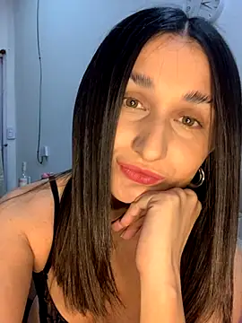 luci brecman online show from September 21, 2025, 3:11 am