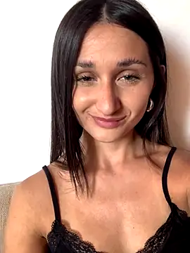 luci brecman online show from December 14, 2025, 2:00 pm