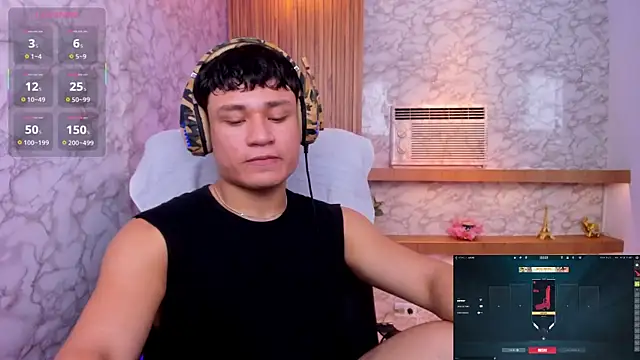 Snapshot of AndrewPeach_ chatting on January 8, 2026, 9:21 pm AndrewPeach online show from January 8, 2026, 9:21 pm