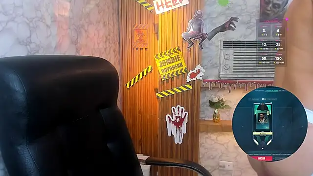 Snapshot of AndrewPeach_ chatting on October 18, 2025, 10:12 pm AndrewPeach online show from October 18, 2025, 10:12 pm