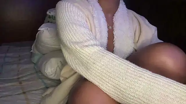 cammydebora online show from June 18, 2026, 12:20 am