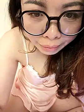 Snapshot of aa520uv chatting on March 12, 2025, 5:38 pm aa520uv online show from March 12, 2025, 5:38 pm