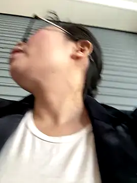 aa520uv online show from November 14, 2025, 4:38 am