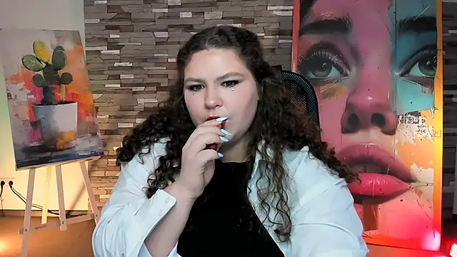 Snapshot of FlorenceAnderson chatting on March 19, 2025, 1:40 pm FlorenceAnderson online show from March 19, 2025, 1:40 pm