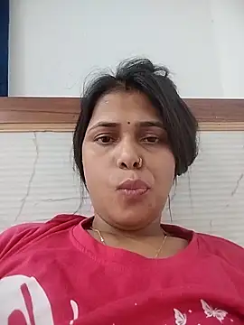Snapshot of Ayeshaji chatting on March 25, 2026, 10:08 pm Ayeshaji online show from March 25, 2026, 10:08 pm