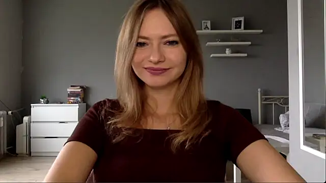 MillieShow online show from October 12, 2025, 2:29 pm