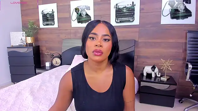 SammyDesire 10 online show from May 21, 2026, 7:33 pm