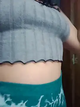 LEIDY LORENA online show from March 9, 2026, 3:15 pm