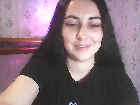 Snapshot of DaryaMens chatting on October 22, 2025, 8:19 pm DaryaMens online show from October 22, 2025, 8:19 pm