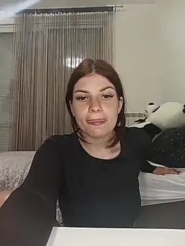 MeCherryy online show from May 30, 2026, 8:14 pm