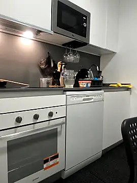 Alyssa 76 online show from April 10, 2026, 8:54 am