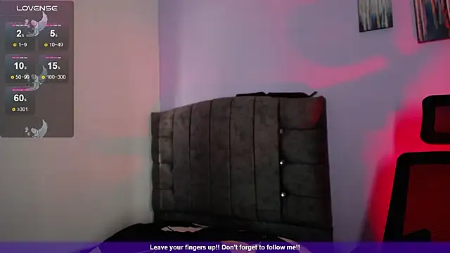 Snapshot of Hairydoll_ chatting on February 3, 2026, 9:20 pm Hairydoll online show from February 3, 2026, 9:20 pm