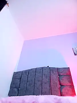 Snapshot of Hairydoll_ chatting on February 16, 2026, 11:24 pm Hairydoll online show from February 16, 2026, 11:24 pm