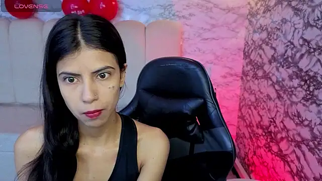  Kitty v online show from February 16, 2026, 1:21 pm