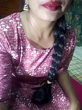 Snapshot of Shalini_telugu09 chatting on July 26, 2026, 5:53 pm Shalini telugu09 online show from July 26, 2026, 5:53 pm