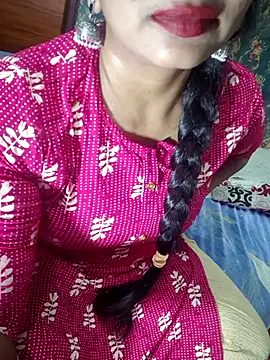 Snapshot of Shalini_telugu09 chatting on June 8, 2026, 8:37 am Shalini telugu09 online show from June 8, 2026, 8:37 am
