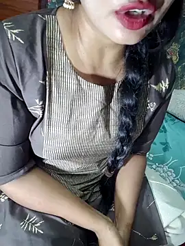Snapshot of Shalini_telugu09 chatting on June 27, 2026, 9:26 am Shalini telugu09 online show from June 27, 2026, 9:26 am