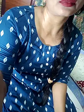 Snapshot of Shalini_telugu09 chatting on June 7, 2026, 9:03 am Shalini telugu09 online show from June 7, 2026, 9:03 am