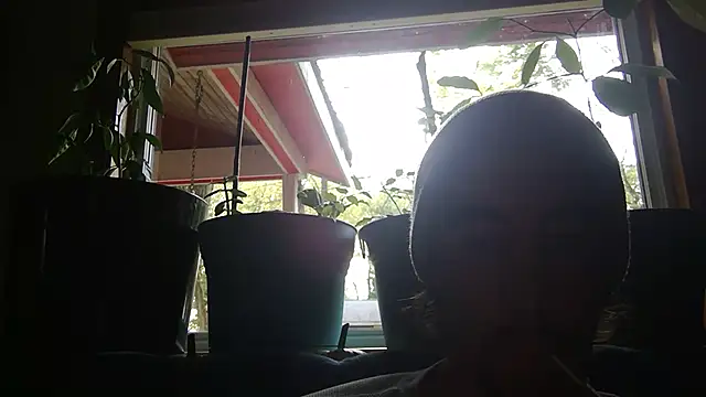 Snapshot of jonnygoodtimes chatting on October 18, 2025, 7:38 pm jonnygoodtimes online show from October 18, 2025, 7:38 pm