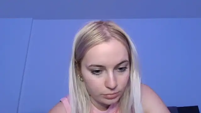 Snapshot of margot_robbie7 chatting on September 10, 2025, 12:31 am margot robbie7 online show from September 10, 2025, 12:31 am