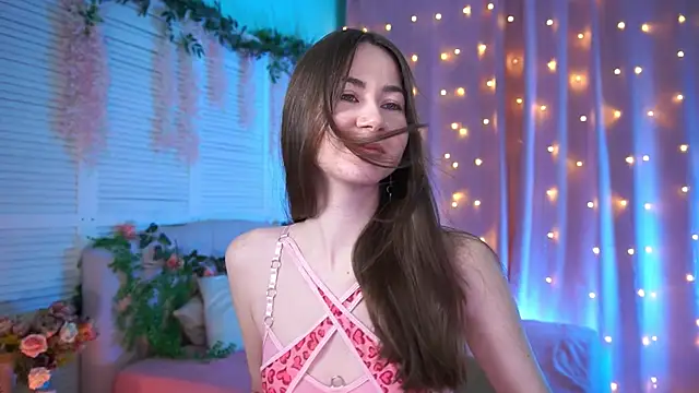 EvaMossi online show from March 18, 2025, 6:06 am