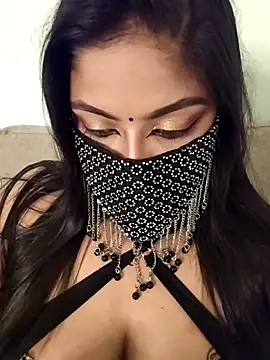 Tamil hot whiskey girl online show from June 27, 2026, 3:51 pm