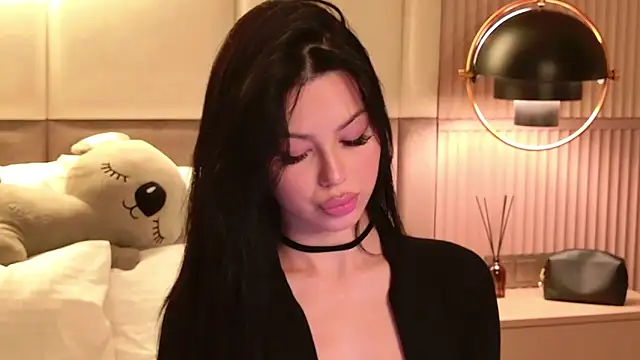 Snapshot of Leya_Foxhall chatting on November 20, 2025, 10:49 am Leya Foxhall online show from November 20, 2025, 10:49 am