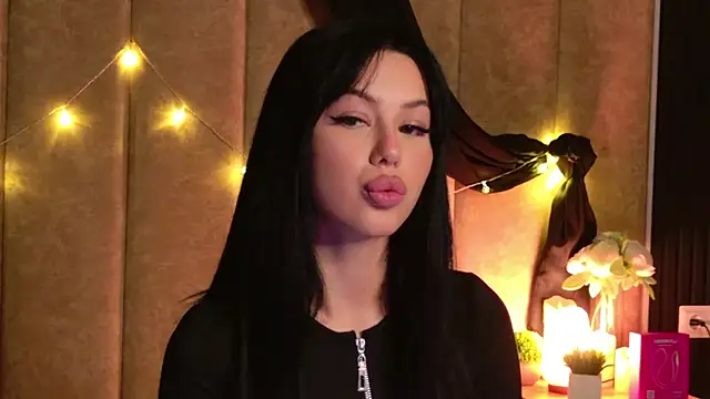 Snapshot of Leya_Foxhall chatting on November 14, 2025, 11:25 am Leya Foxhall online show from November 14, 2025, 11:25 am