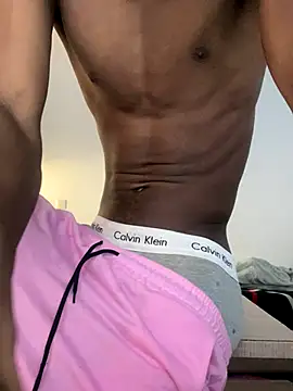 Renoirmonter online show from October 16, 2025, 3:26 am