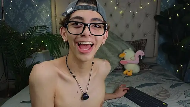 Snapshot of Matty_Sparkk chatting on February 1, 2026, 1:53 pm Matty Sparkk online show from February 1, 2026, 1:53 pm