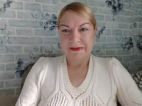 Lillia Ray online show from October 11, 2025, 7:53 am