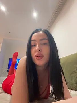 Black swan7777 online show from February 10, 2026, 1:21 pm