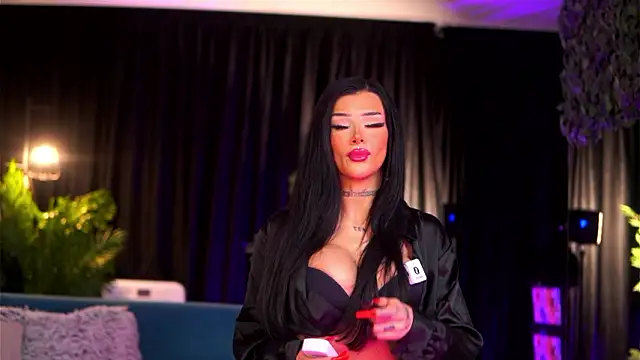 Snapshot of ChicaOra chatting on February 27, 2026, 10:31 pm ChicaOra online show from February 27, 2026, 10:31 pm