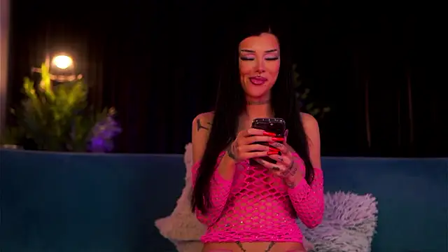 Snapshot of ChicaOra chatting on February 24, 2026, 9:59 pm ChicaOra online show from February 24, 2026, 9:59 pm