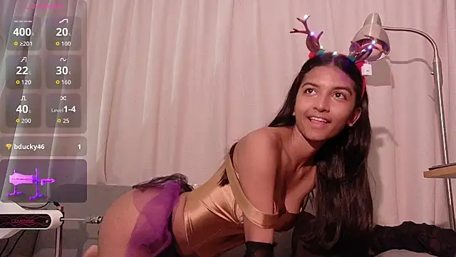 YuliethPetite online show from October 21, 2025, 11:53 am