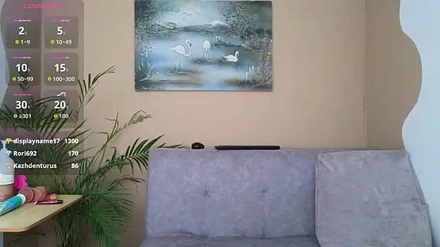 YuliethPetite online show from April 13, 2026, 1:15 pm