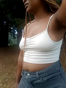 Snapshot of ShyTiny_Bae chatting on January 16, 2026, 10:08 am ShyTiny Bae online show from January 16, 2026, 10:08 am