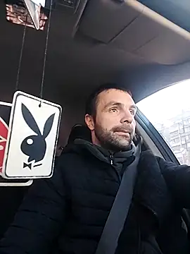 Snapshot of MaksDzubaV chatting on March 16, 2026, 8:18 am MaksDzubaV online show from March 16, 2026, 8:18 am