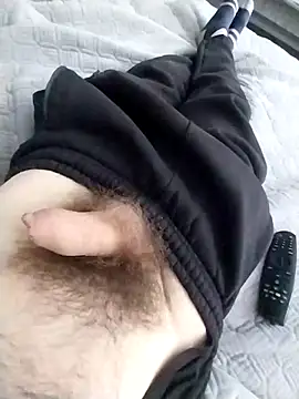 Snapshot of MaksDzubaV chatting on April 10, 2026, 1:18 pm MaksDzubaV online show from April 10, 2026, 1:18 pm