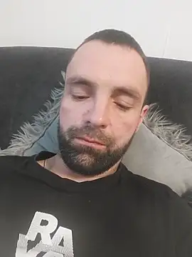 Snapshot of MaksDzubaV chatting on September 23, 2025, 11:50 am MaksDzubaV online show from September 23, 2025, 11:50 am