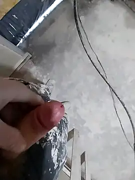 Snapshot of MaksDzubaV chatting on March 7, 2026, 11:16 am MaksDzubaV online show from March 7, 2026, 11:16 am