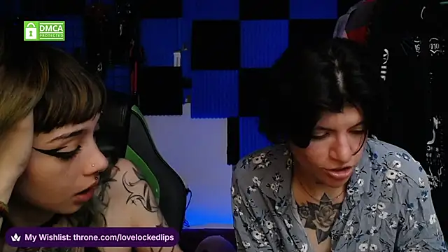 lovelockedlips online show from May 9, 2026, 6:22 pm
