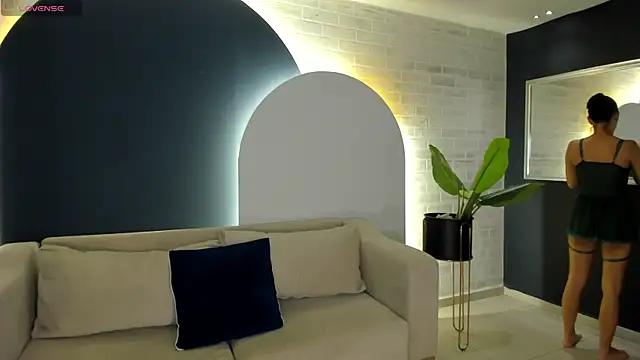 AmaliaCrus online show from March 31, 2026, 8:11 pm