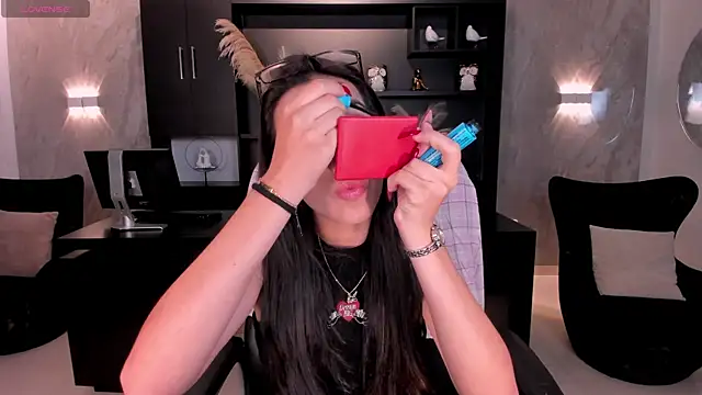 LarisaSmirnov online show from January 16, 2026, 4:16 am